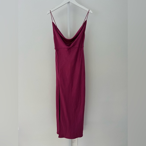 LIONESS Walk The Line Maxi Dress Magenta Size US 4 / AU 8 / Pink NWTS! - Picture 4 of 13